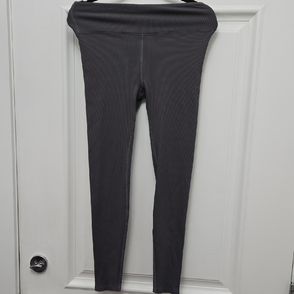 Women's Gray Leggings
